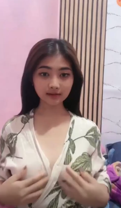 Nonton Film Sofia Cantik Buka Dikit Sayang Toket Gemes Terbaru Nonton Film Sofia Cantik Buka Dikit Sayang Toket Gemes Terbaru