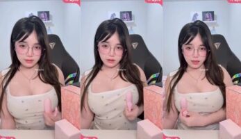 Nonton Film Eksklusif Angel Chan Unboxing Dildo Geterin Susunya Terbaru
